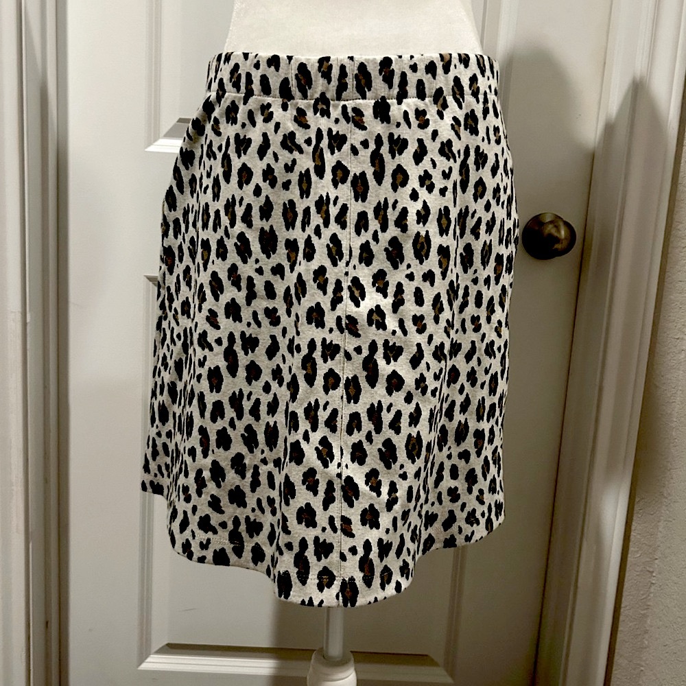 Loft Leopard Print Women's Knit Skirt Medium Petite